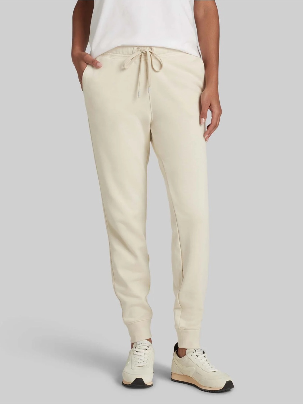 NWT Tommy John Women’s French Terry Jogger Pants in Almond Milk, size M